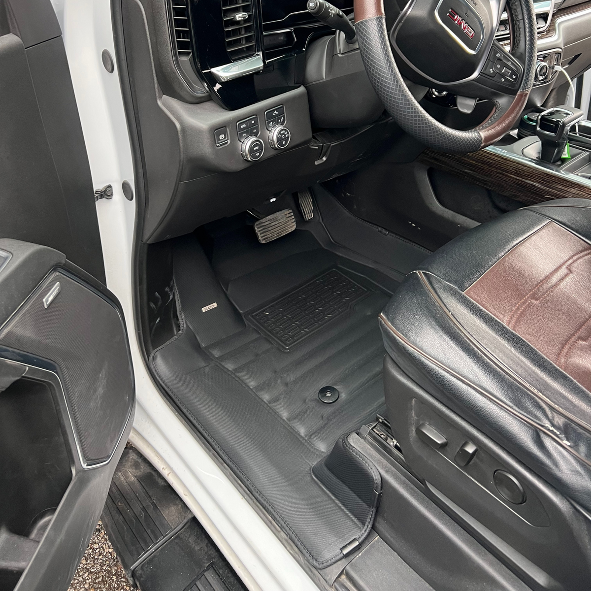 Chevrolet Silverado HD CrewCab 2020-2026 custom-fit floor mats by Mat Up!