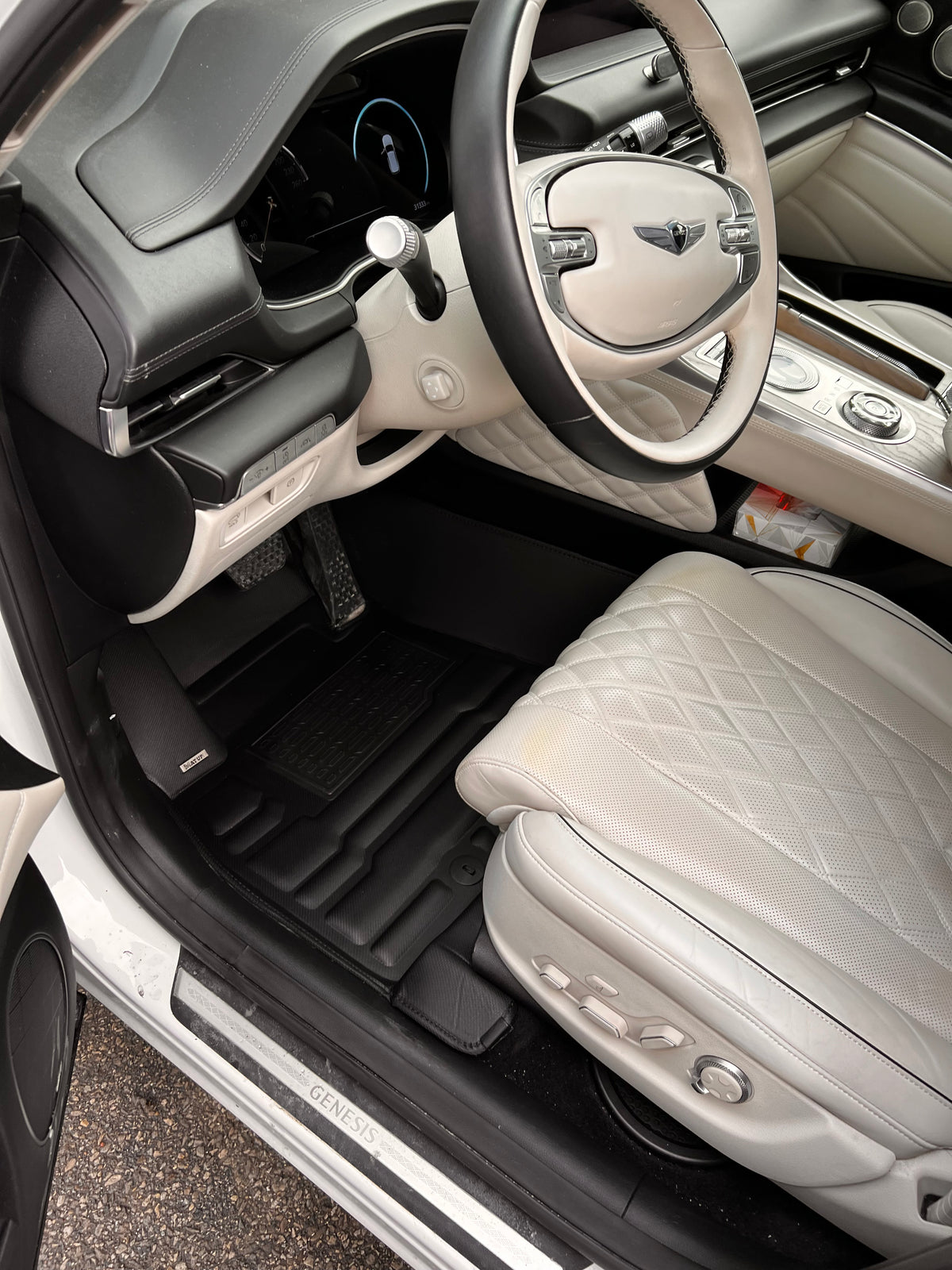 Genesis GV80 (5 Seat) Floor Mats 2025-2027 | Covers Row 1 & 2