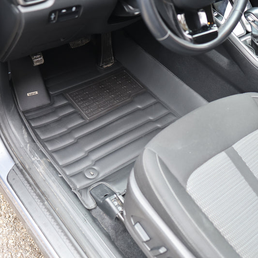 Kia Sportage (Hybrid) Floor Mats 2023-2025 | Covers Row 1 & 2