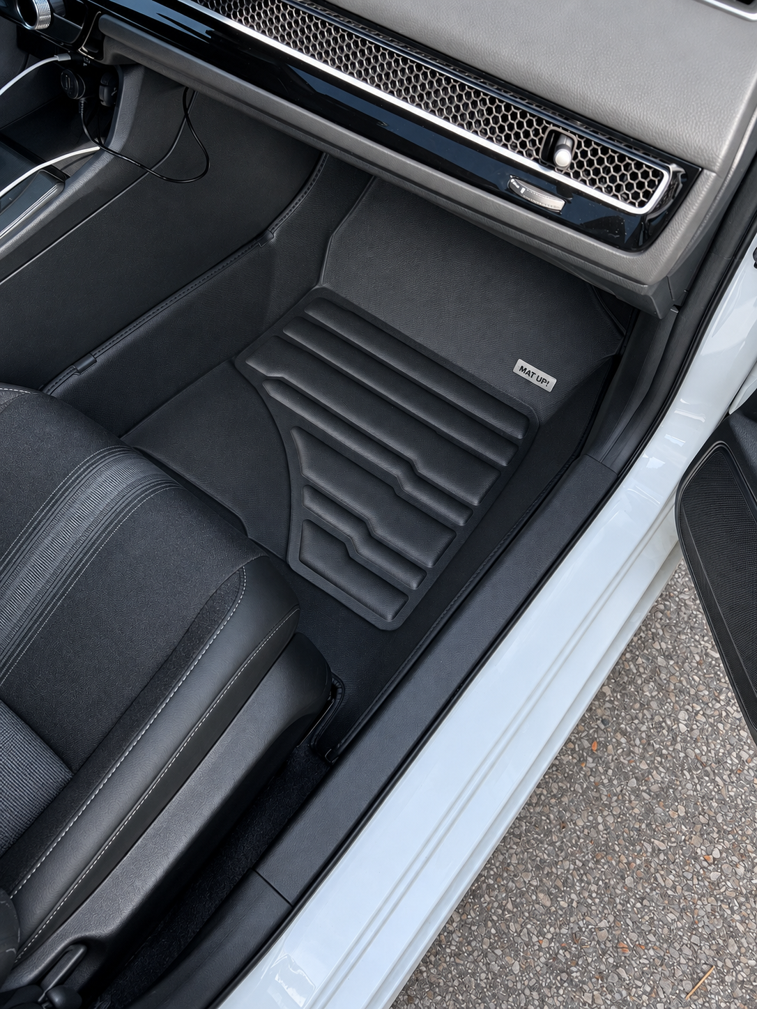 Honda Civic With Rear USB Floor Mats 2022-2027 | Covers Row 1 & 2