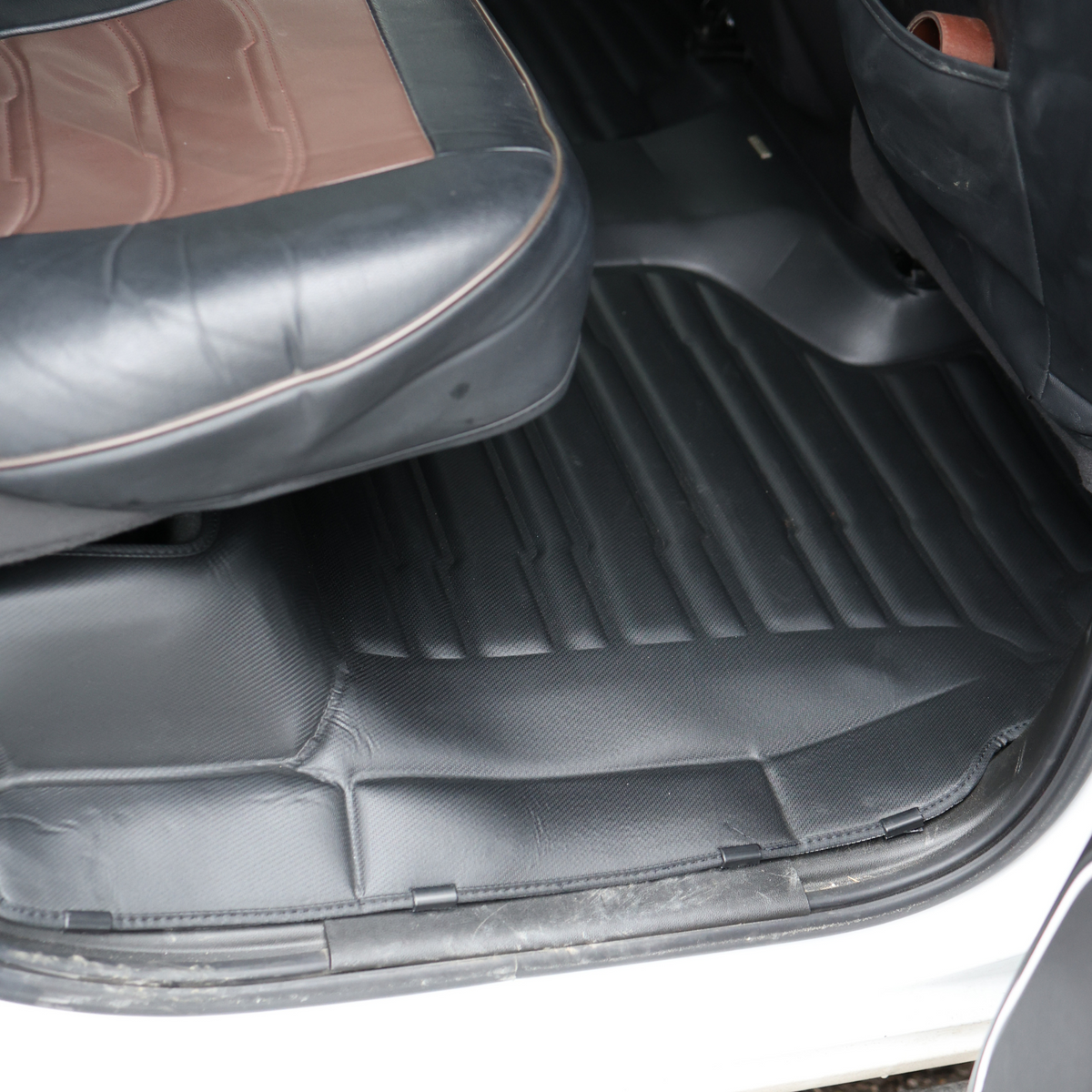 Chevrolet Silverado 1500 CrewCab Floor Mats 2019-2026 | Covers Row 1 & 2