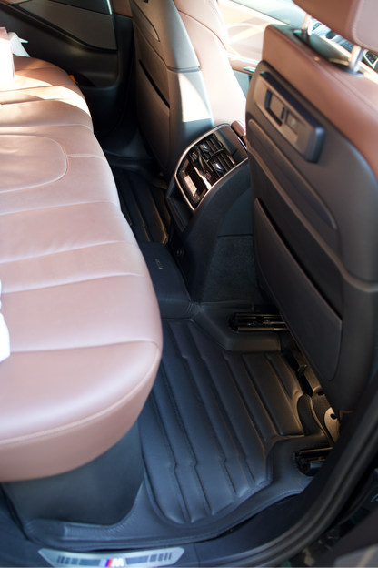 BMW 5 Series (GAS) Floor Mats 2024-2027 | Covers Row 1 & 2