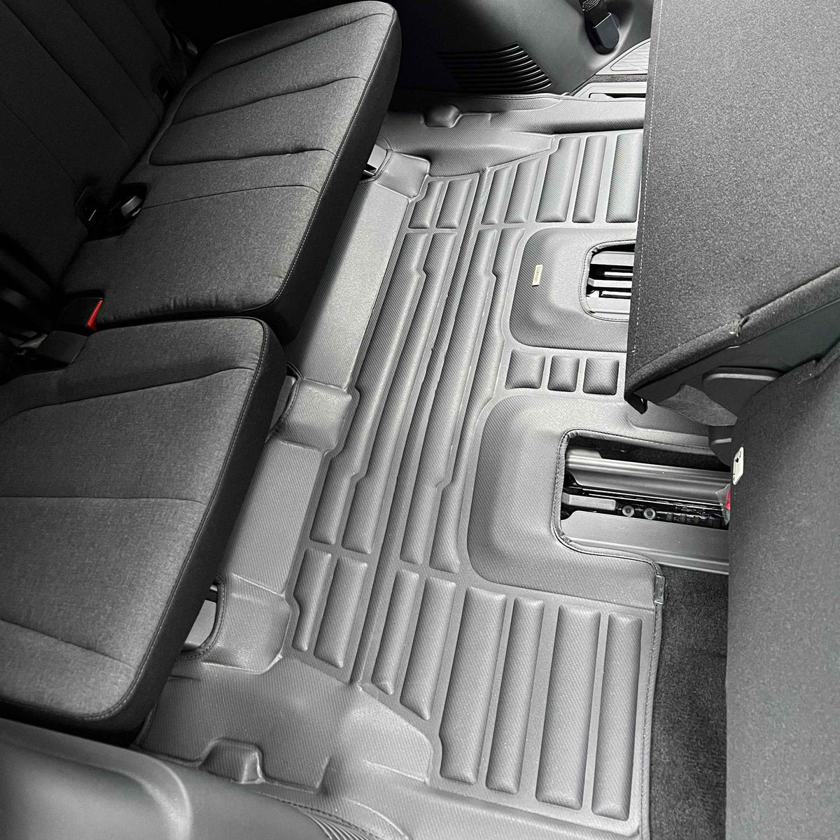 Hyundai Palisade Hybrid (8 Seat) Floor Mats 2026 | Covers Row 1, 2 & 3