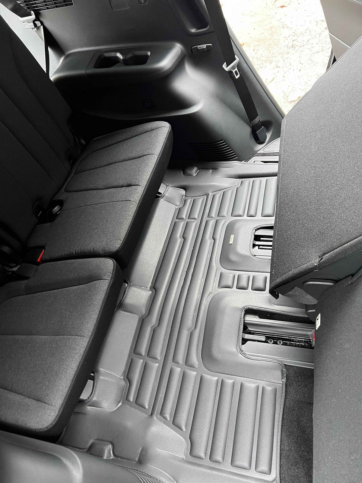 Hyundai Palisade Hybrid (7 Seat) Floor Mats 2026 | Covers Row 1, 2 & 3